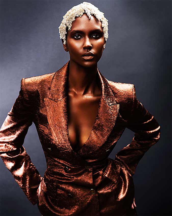 Immagine HAIRFASHION James Abu Ulba D/James_Abu_Ulba_Collection_2026_F389_02.jpg