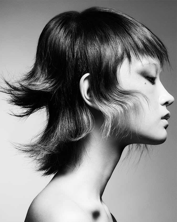 capelli corti effetto spettinato. Short, tousled-look hair.