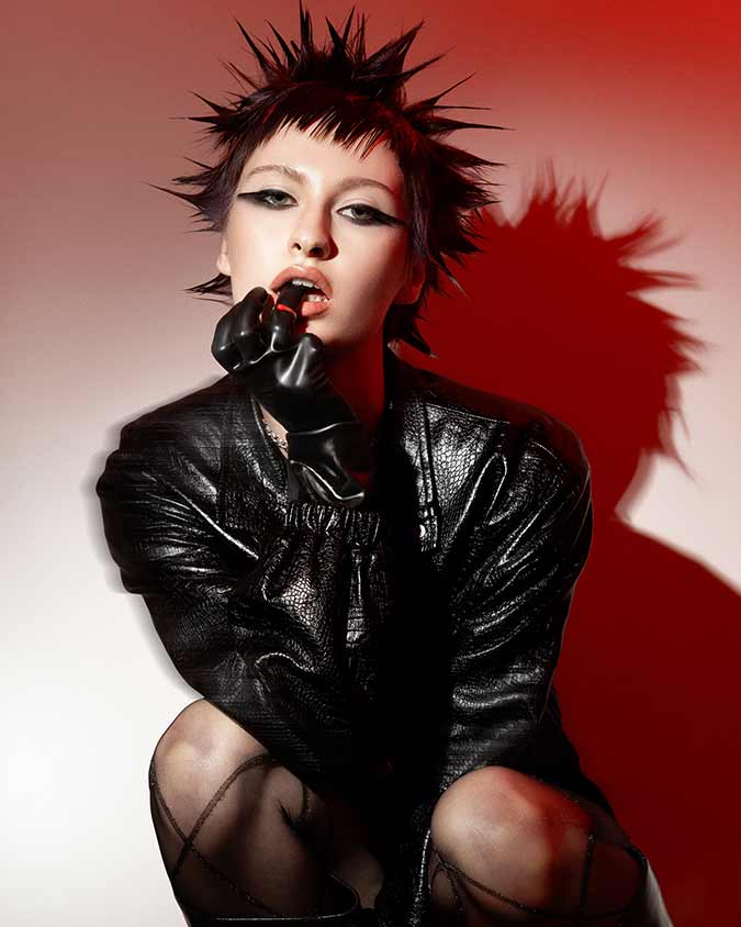 Immagine HAIRFASHION Sergio Molina D/red_code_2026_f380_03.jpg